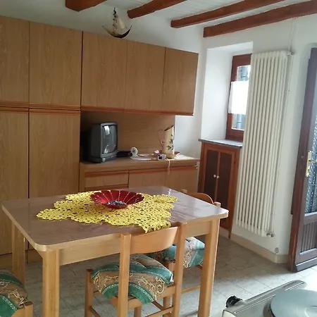 Ca' Ambrogina Apartment *